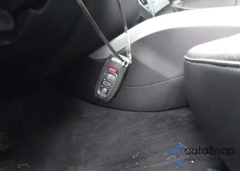 2011 Audi A4 2.0T Premium из США, поврежденный, VIN WAUBFAFL3BN031051